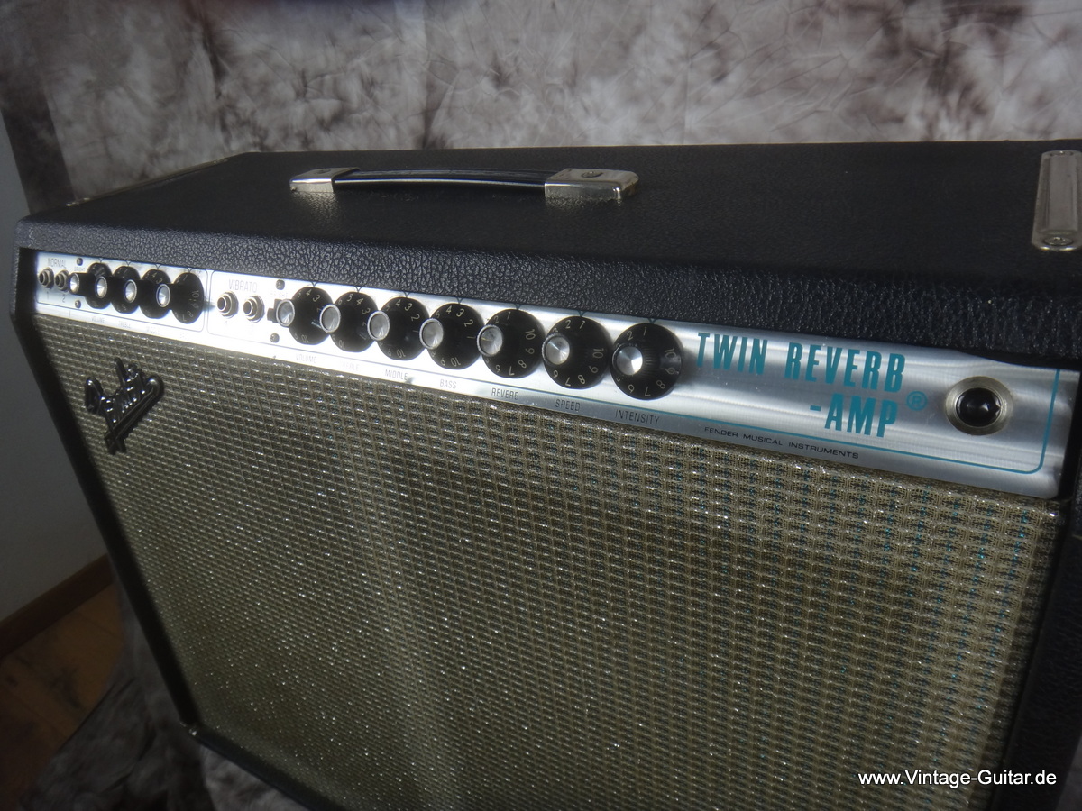 Fender Twin Reverb Amp-001.JPG